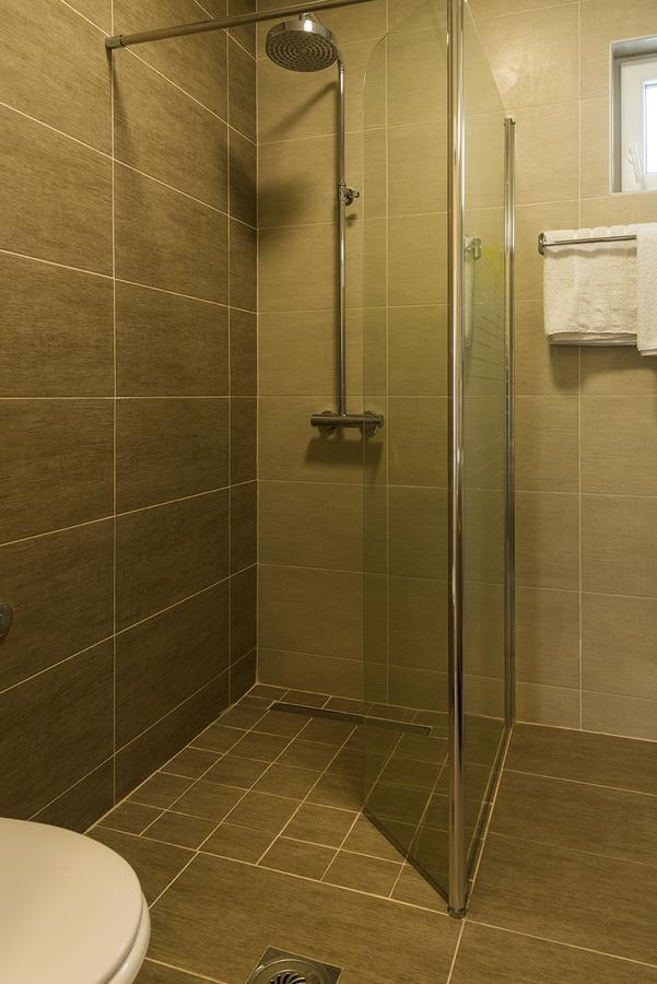 Apartman No.5 Novi Sad Buitenkant foto